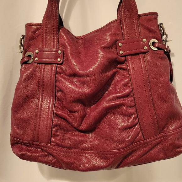 B. Makowsky Deep Red Pebbled Leather Bag EUC Silver Hardware - Picture 4 of 16